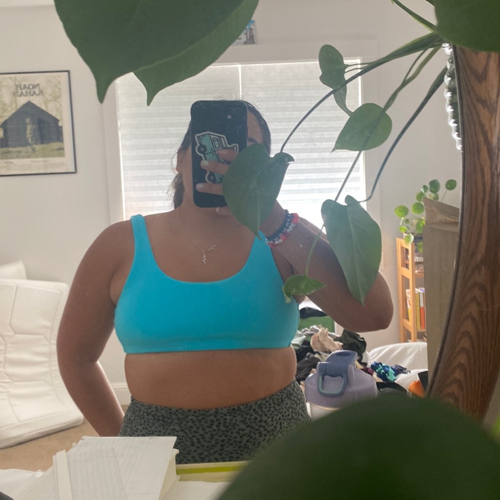 G | Athletica turquoise Sports Bra